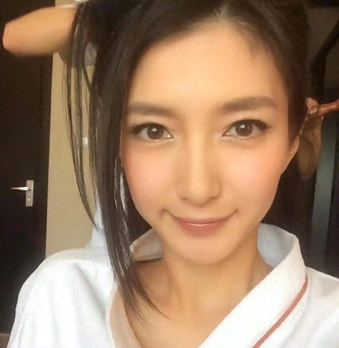 华体会官网APP-江疏影海外产子风波升级，遭正房儿子当众羞辱？王传君的话应验了